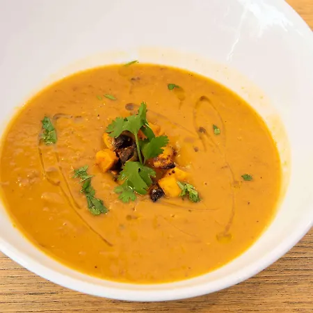 酒店 Travelodge Bcn Cornella Fira 科尔内拉德罗布雷加特