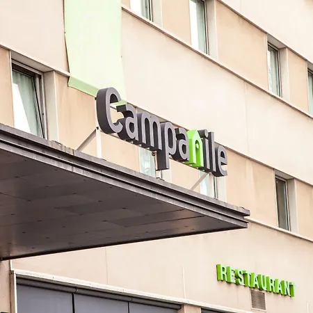 Travelodge Bcn Cornella Fira 3* 科尔内拉德罗布雷加特